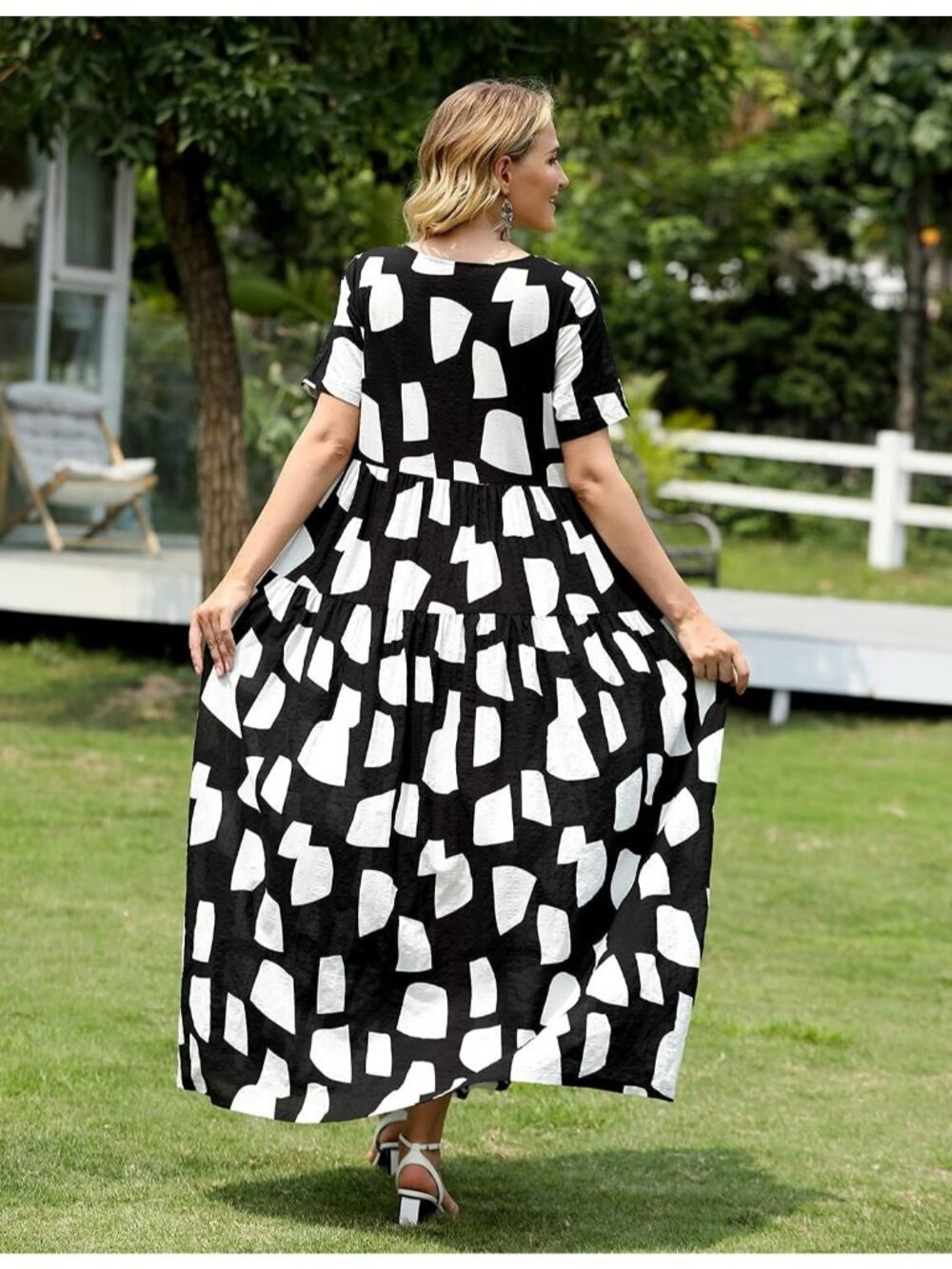 Women's Black White Crew Neck Classic Short Sleeve Pull On Floral Maxi Dresses - Picture 4 of 5